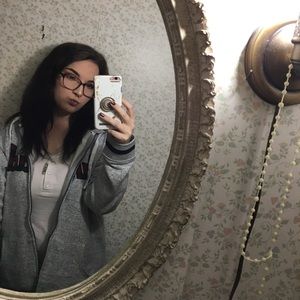 Meet your Posher, Hannah